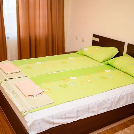 Sea View Front Apartment
