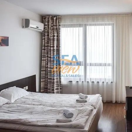 Apartament Sea View Front *