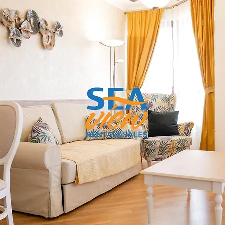 Seaview Bg Front * Golden Sands