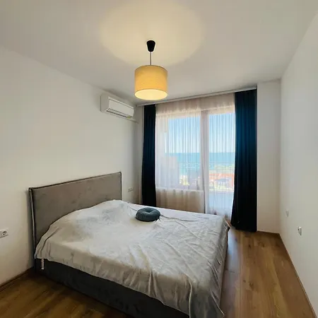 Апартаменты Seaview Bg Front