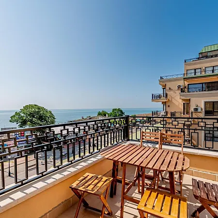 Seaview Bg Front Appartement *