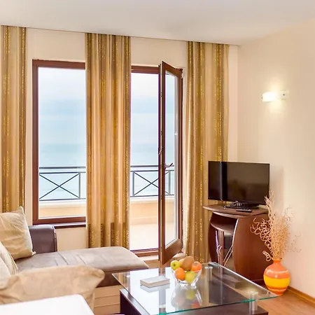 Апартаменты Seaview Bg Front *