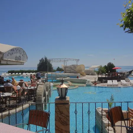 Апартаменты Seaview Bg Front *